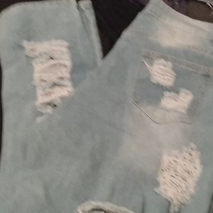 Size 16 distressed jeans nwot